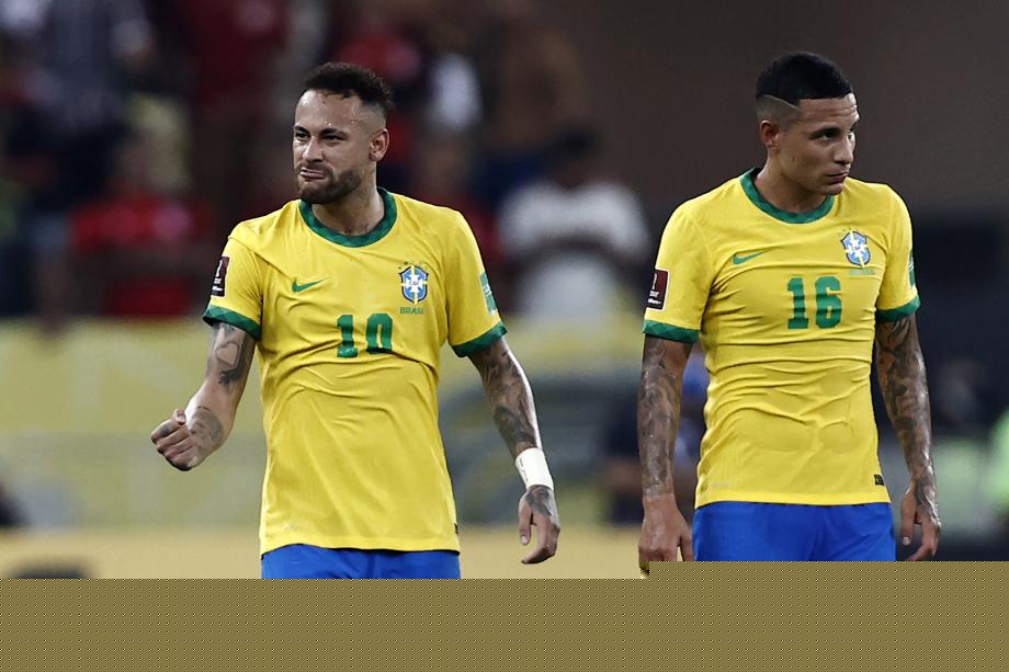 杜兰特篮下补篮，逆转比赛