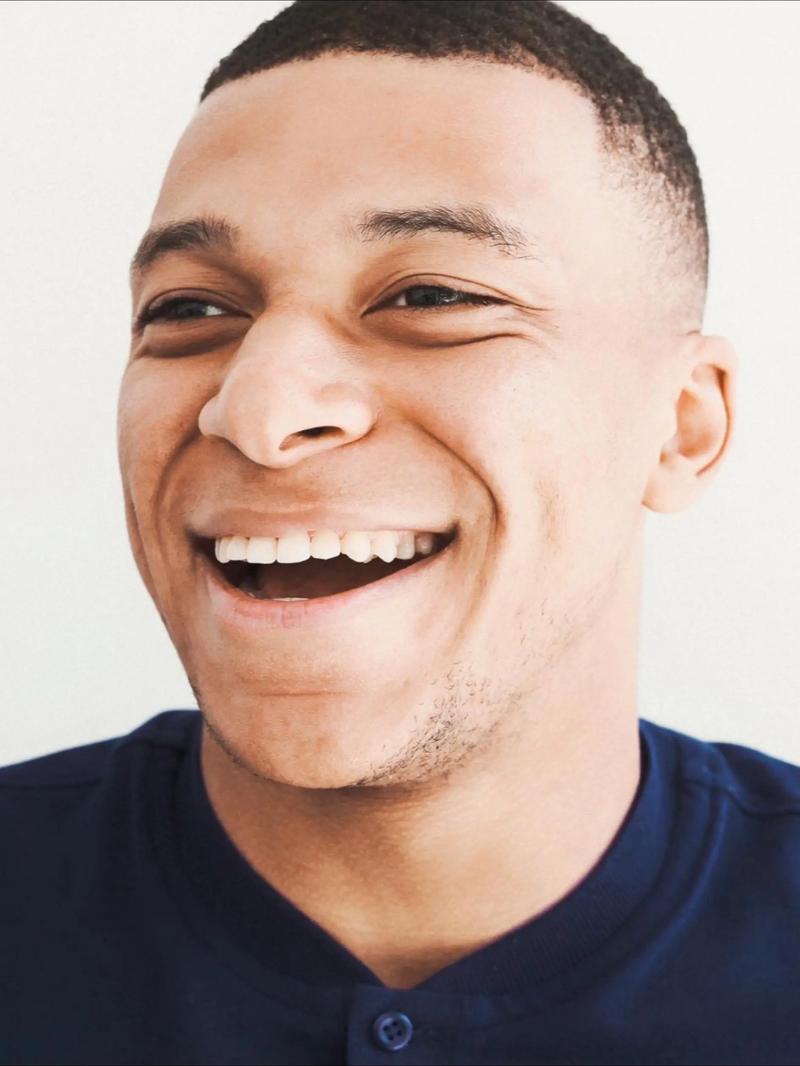 魔笛：没有穆帅我不会去皇马；刚到时C罗对我说“终于来了”